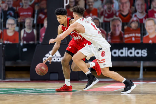 随着全民健 随着全民健