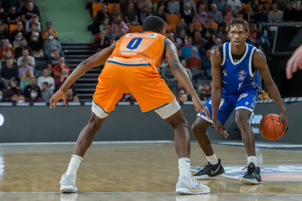 完成帽子戏 完成帽子戏