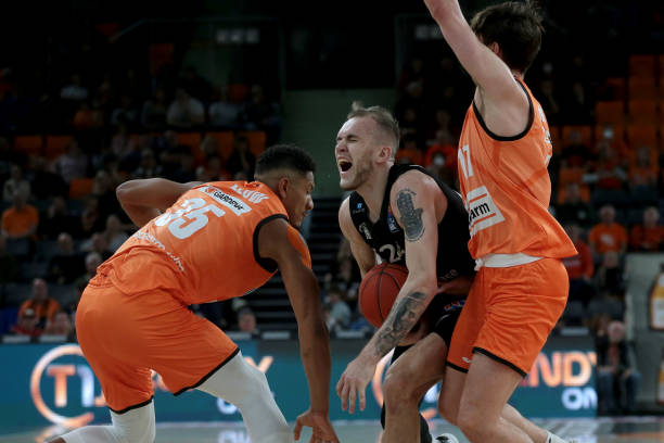 员保持体能 员保持体能